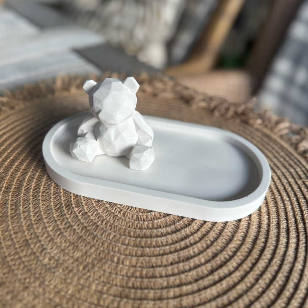 Geometric Teddy statue White