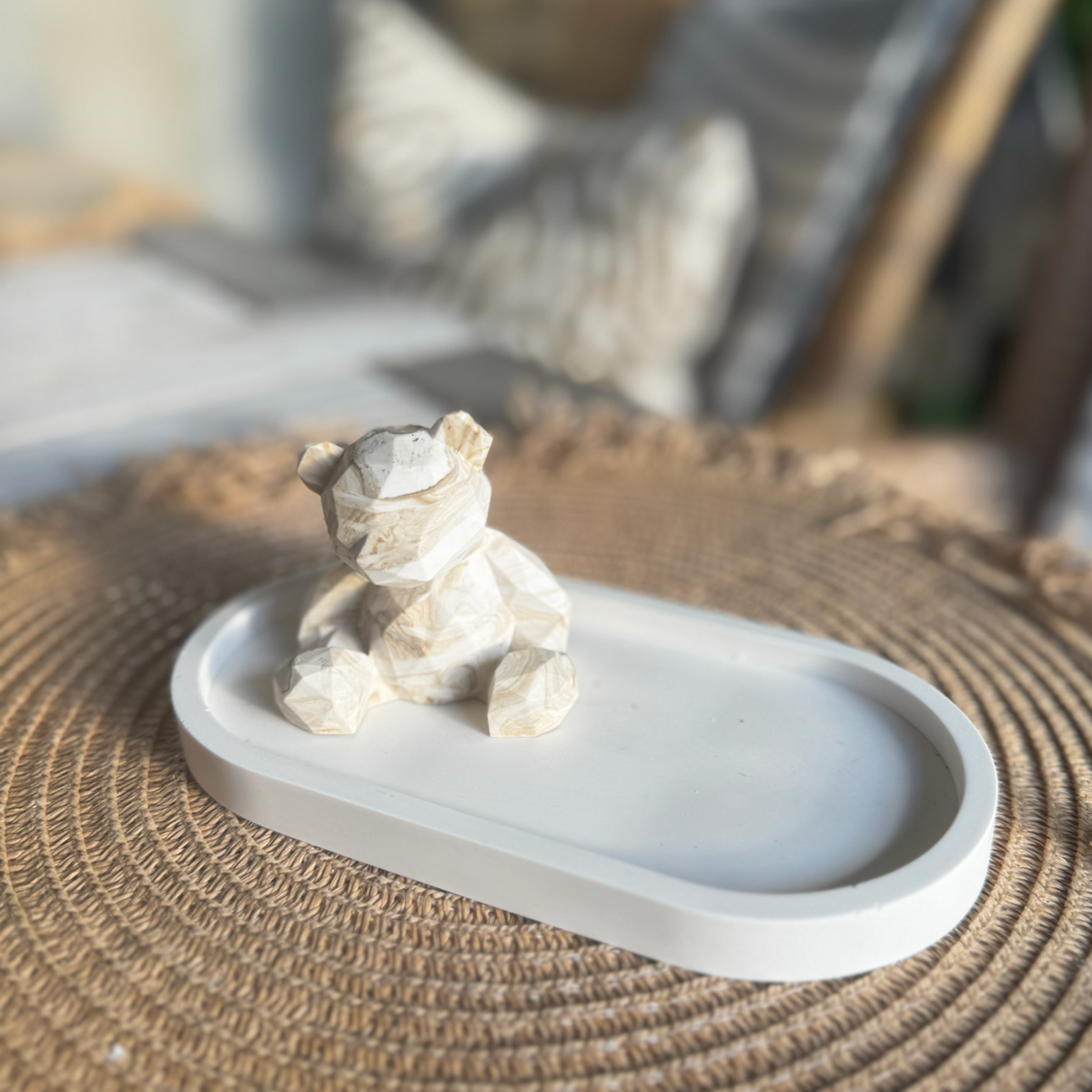 Geometric Teddy statue Brown Marble