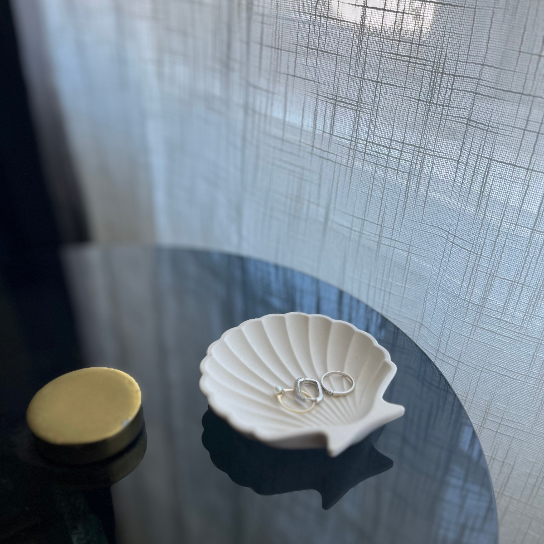 S H E L L Y Tray White - Witte Art