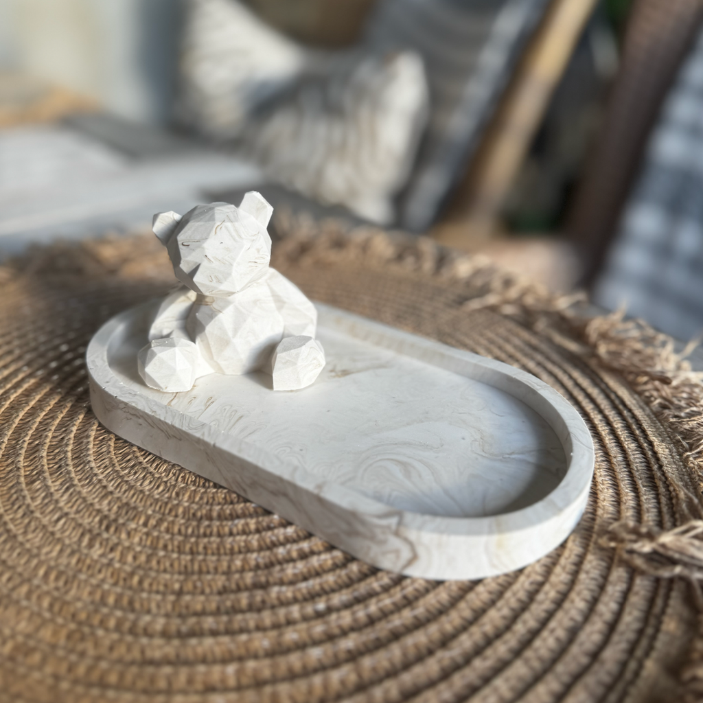 Geometric Teddy statue Beige Marble