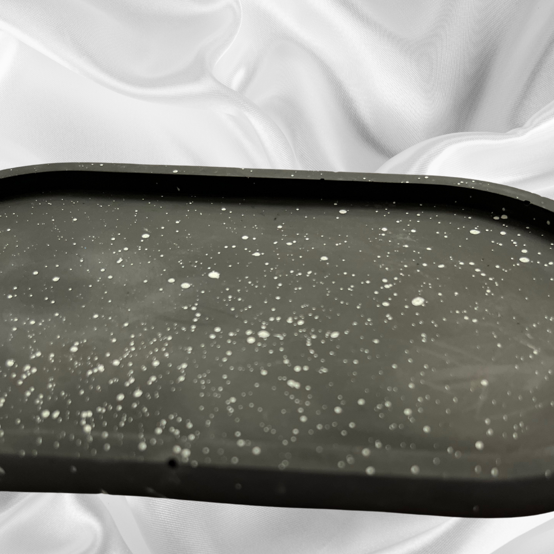 A L Y A Tray Black with White speckle