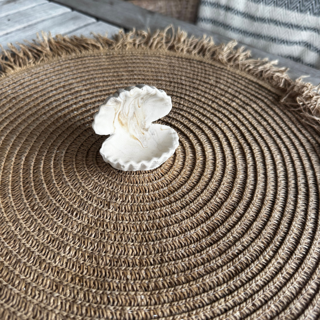 S H E L L Ring holder Beige marble