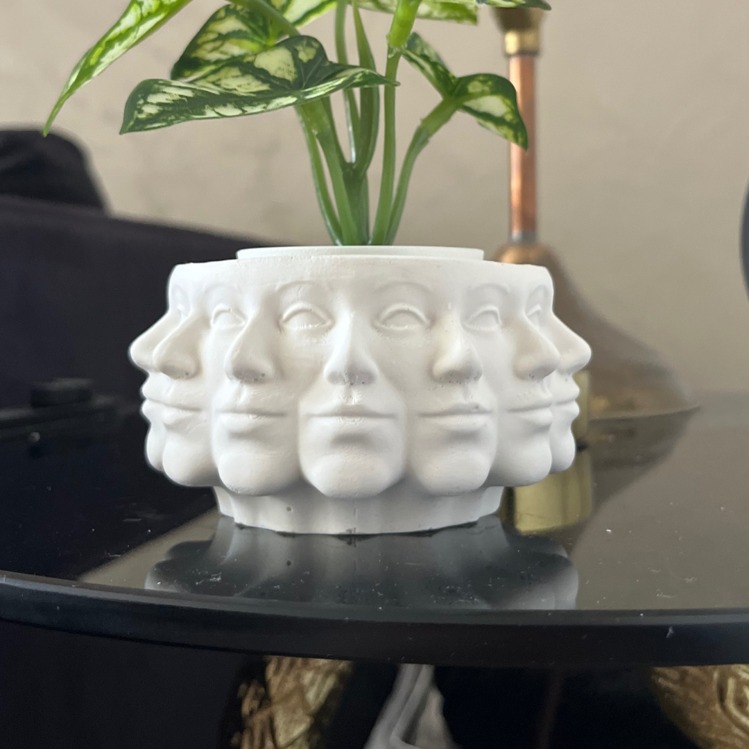 C A T Y Vase White