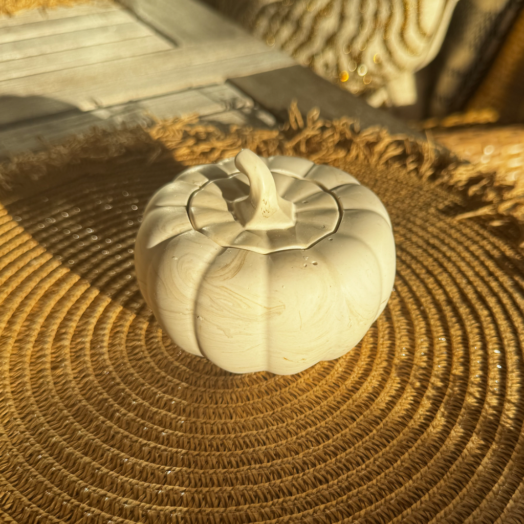 Decorative Pumpkin Large – Beige Marble