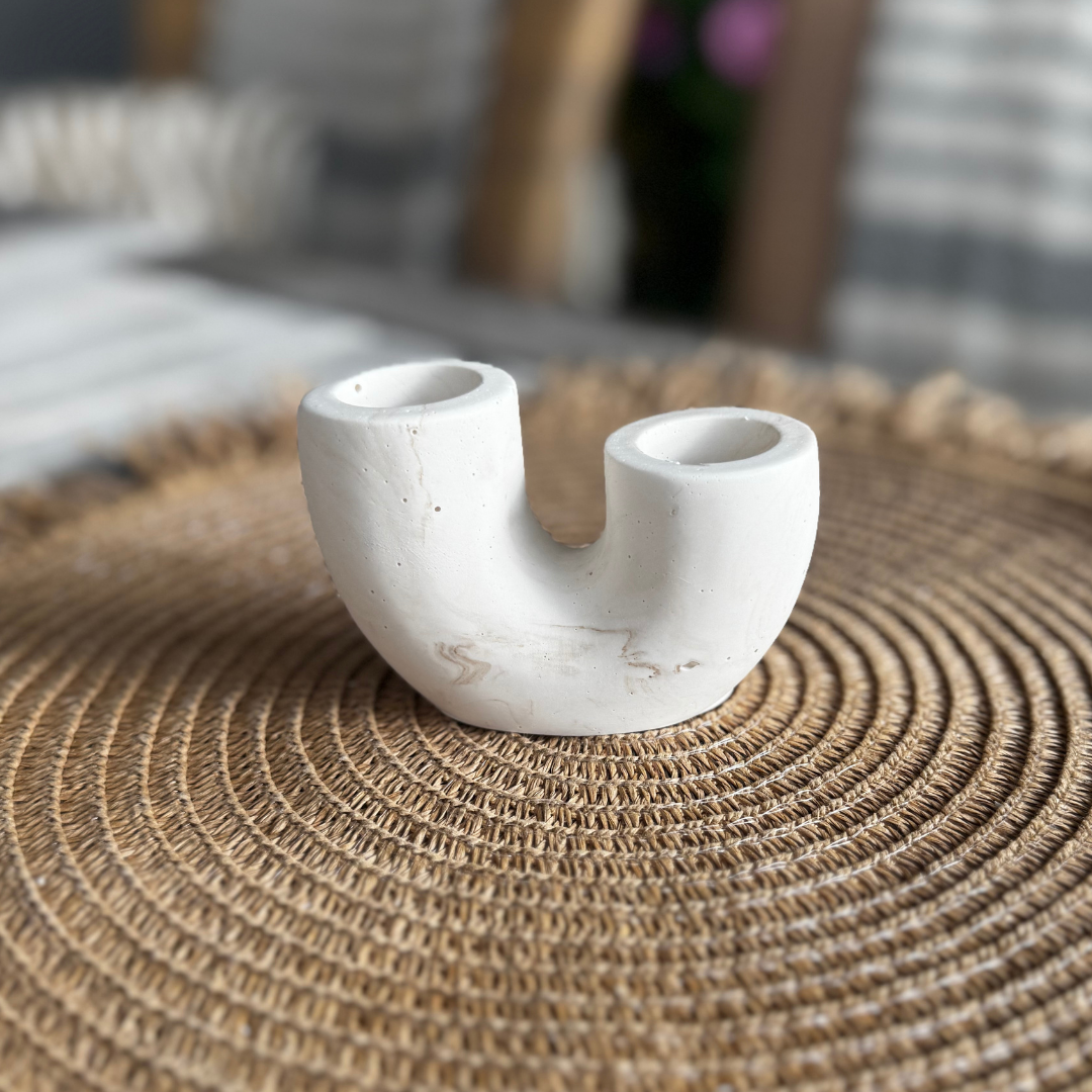 U M A candle holder beige marble