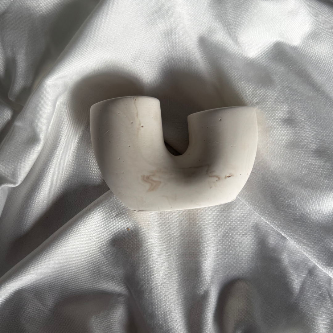 U M A candle holder beige marble