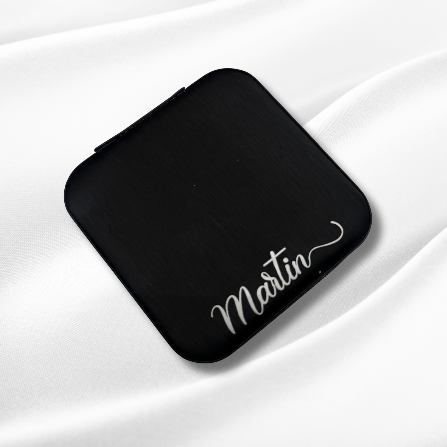 P O L L Y   Personalized Travel jewelry box with name - Black