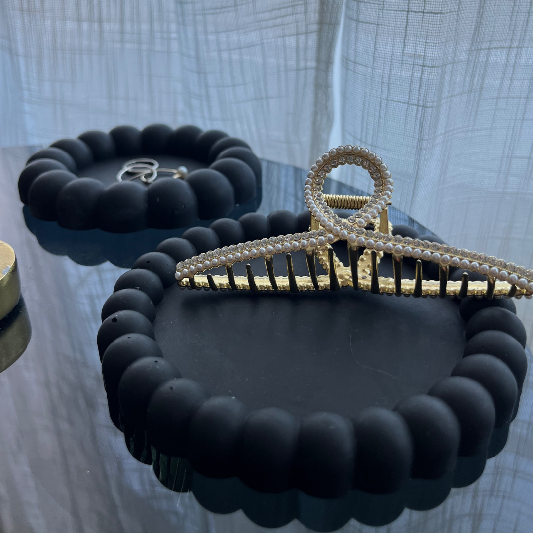 B O B B I  Tray Black