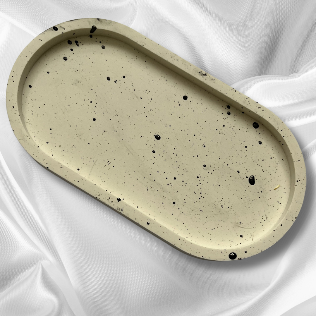 A L Y A Tray White with Black speckle