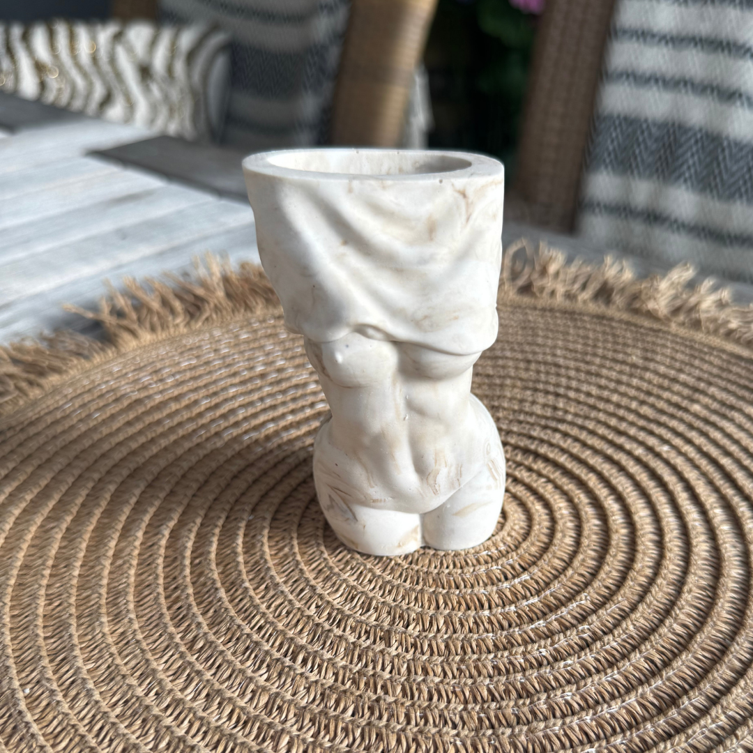 V I C T O R I A  vase Brown Marble
