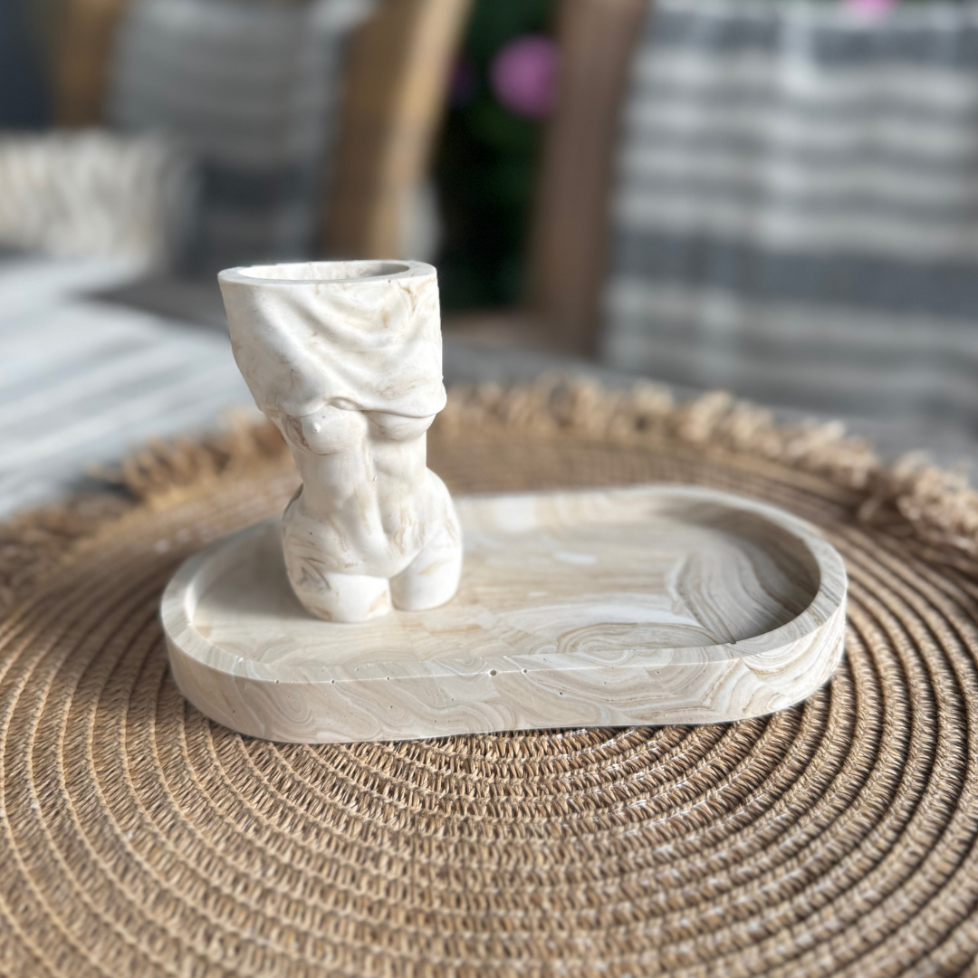 V I C T O R I A  vase Brown Marble