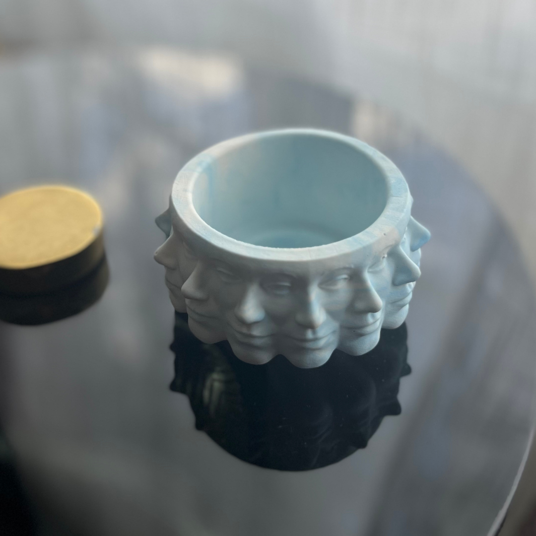 C A T Y Vase Blue Marble