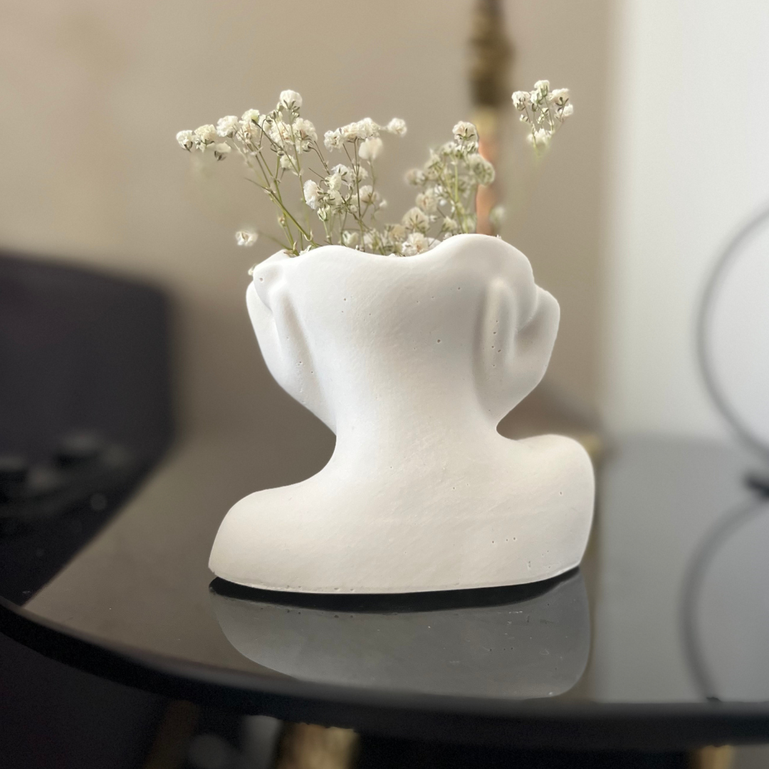 G R A C E  Vase