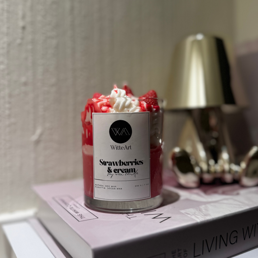 Strawberries & Cream Candle