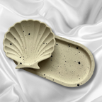 S H E L L Y Tray White with Black speckle