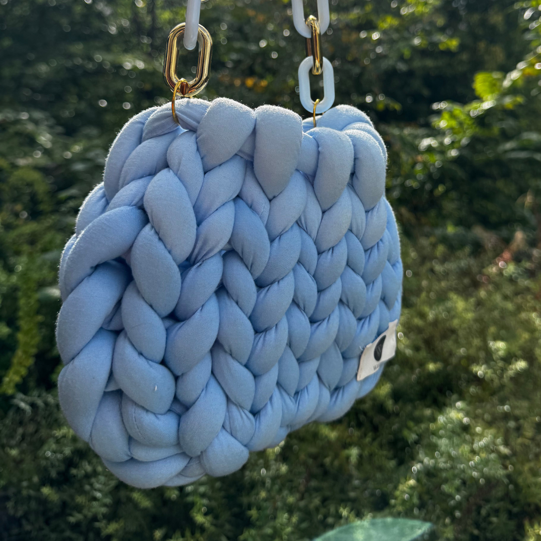 Bubble Bag Blue Large Chain