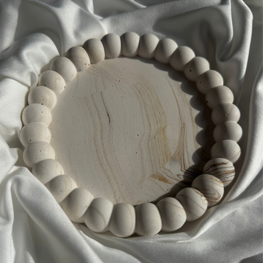 B O B B I  Tray Beige Marble