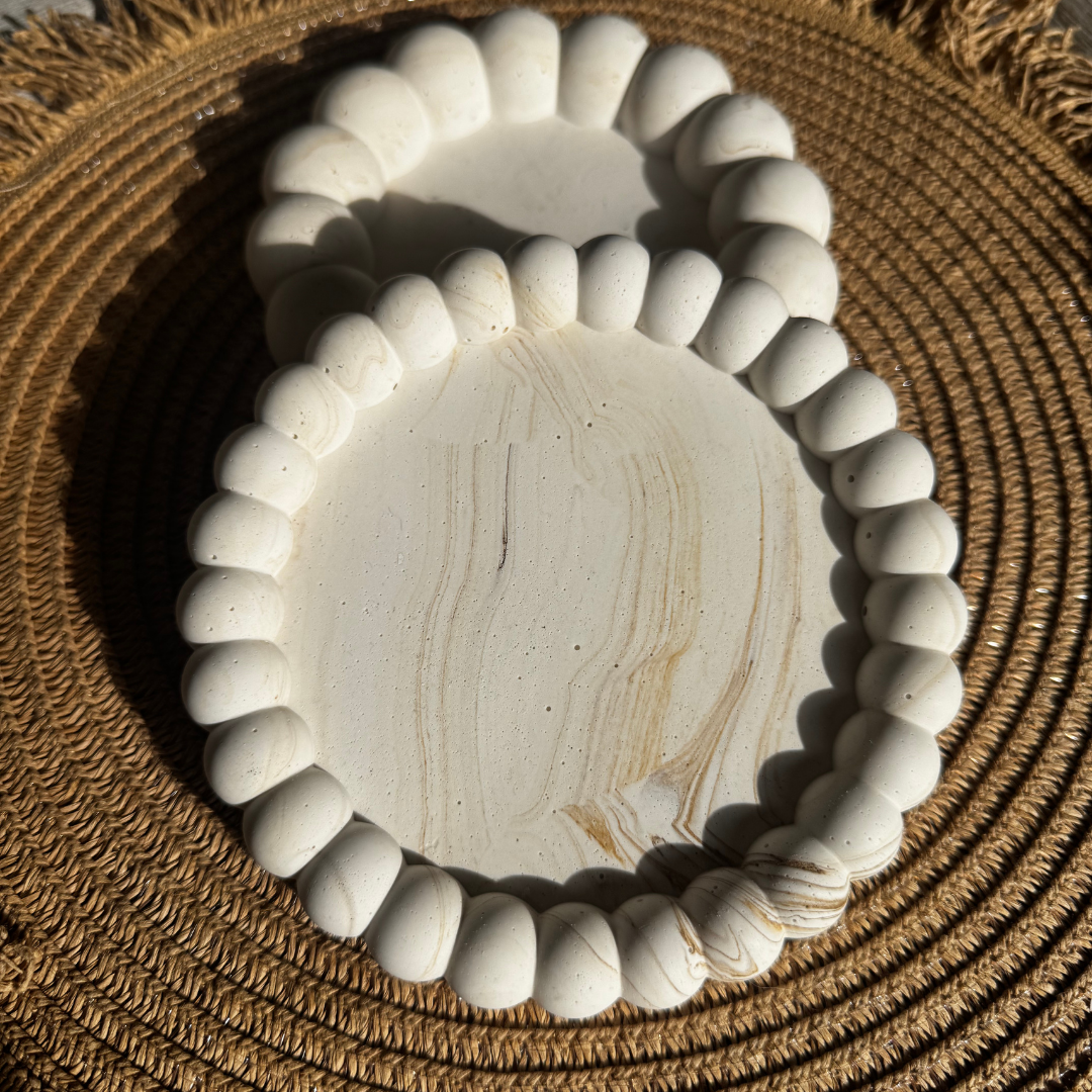 B O B B I  Tray Beige Marble