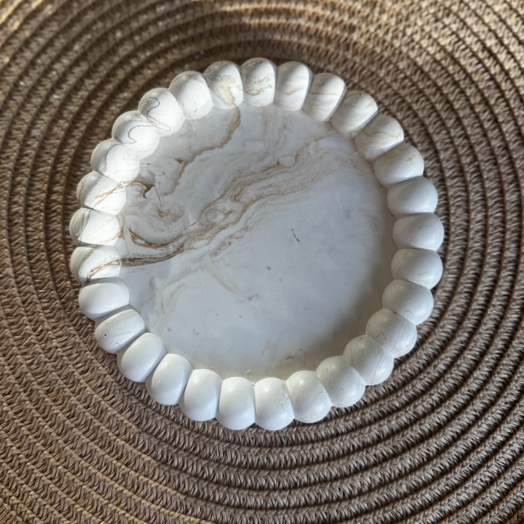 B O B B I  Tray Beige Marble