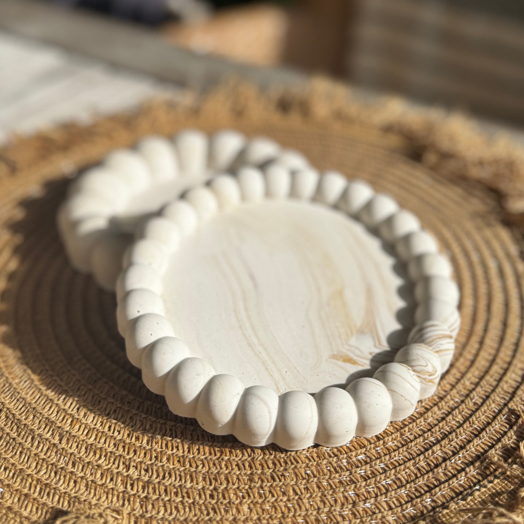 B O B B I  Tray Beige Marble