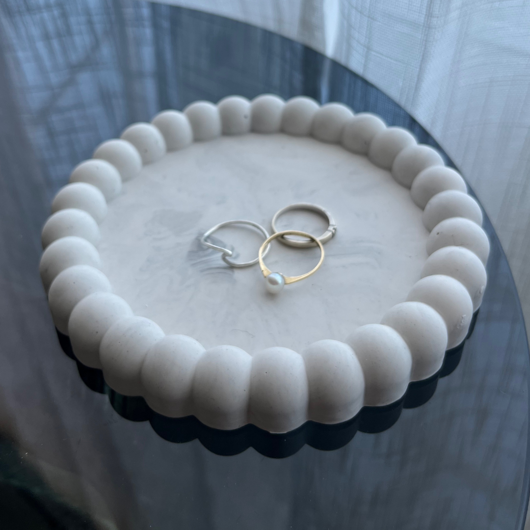 B O B B I  Tray Marble