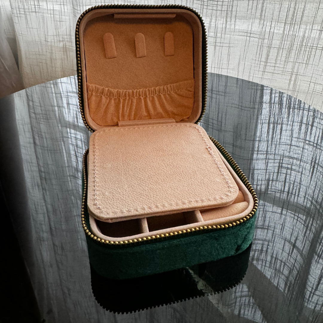 D A L I A  Personalized Travel jewelry box with name Deluxe - Green