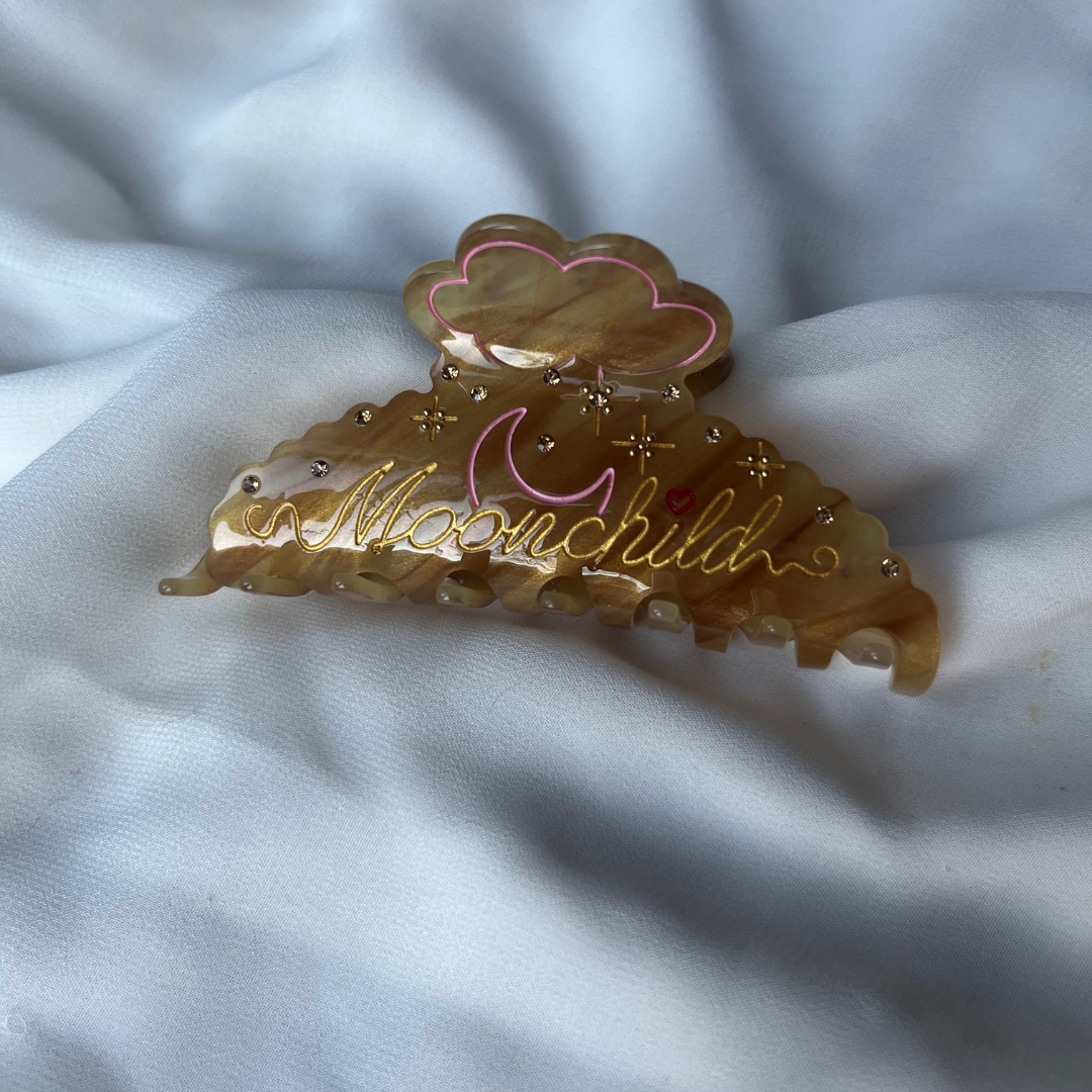 M O O N C H I L D hair claw Gold - Witte Art