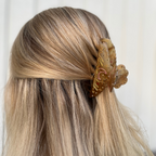 M O O N C H I L D hair claw Gold - Witte Art