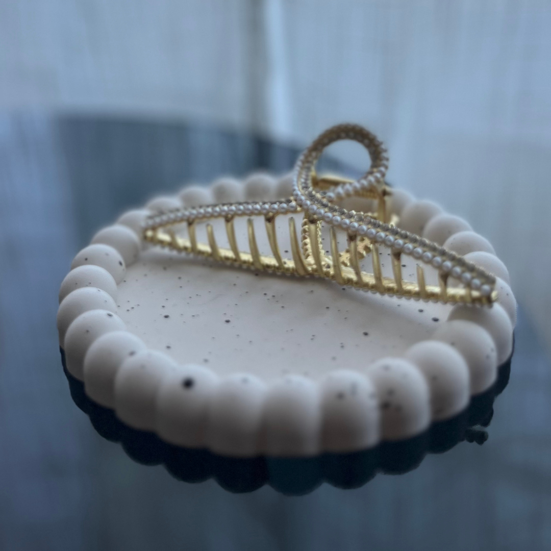 B O B B I  Tray White with Black speckle