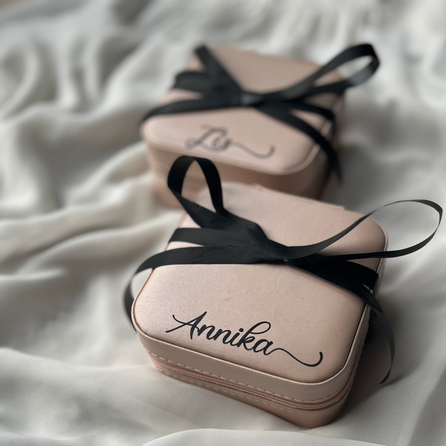 Personalized Travel jewelry box with name - Pink - Witte Art
