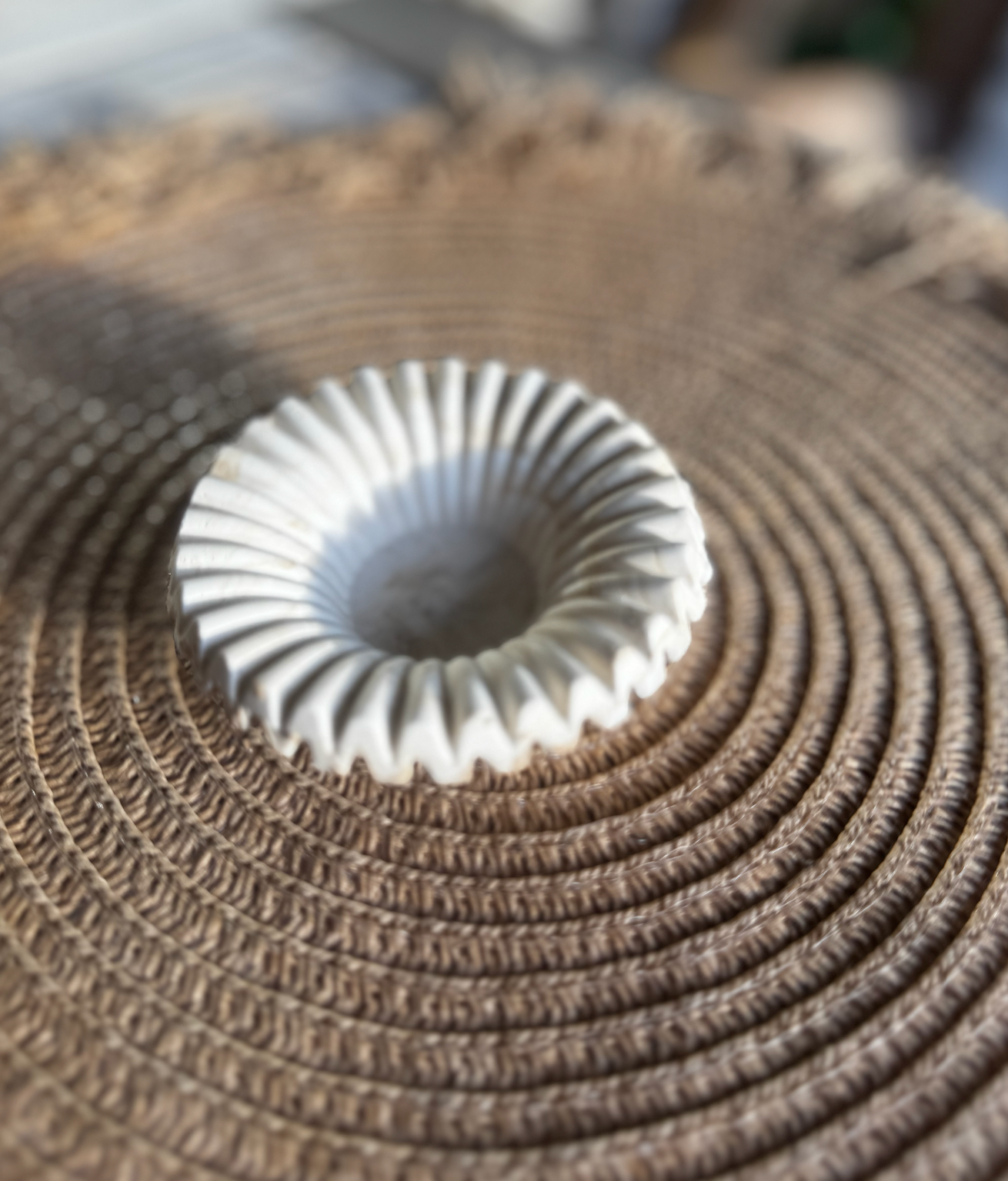 B E A Tray Beige Marble