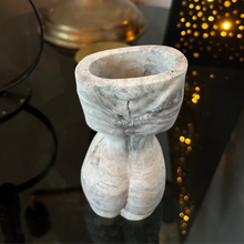 Load image into Gallery viewer, Victoria vase Marble - Witte Art
