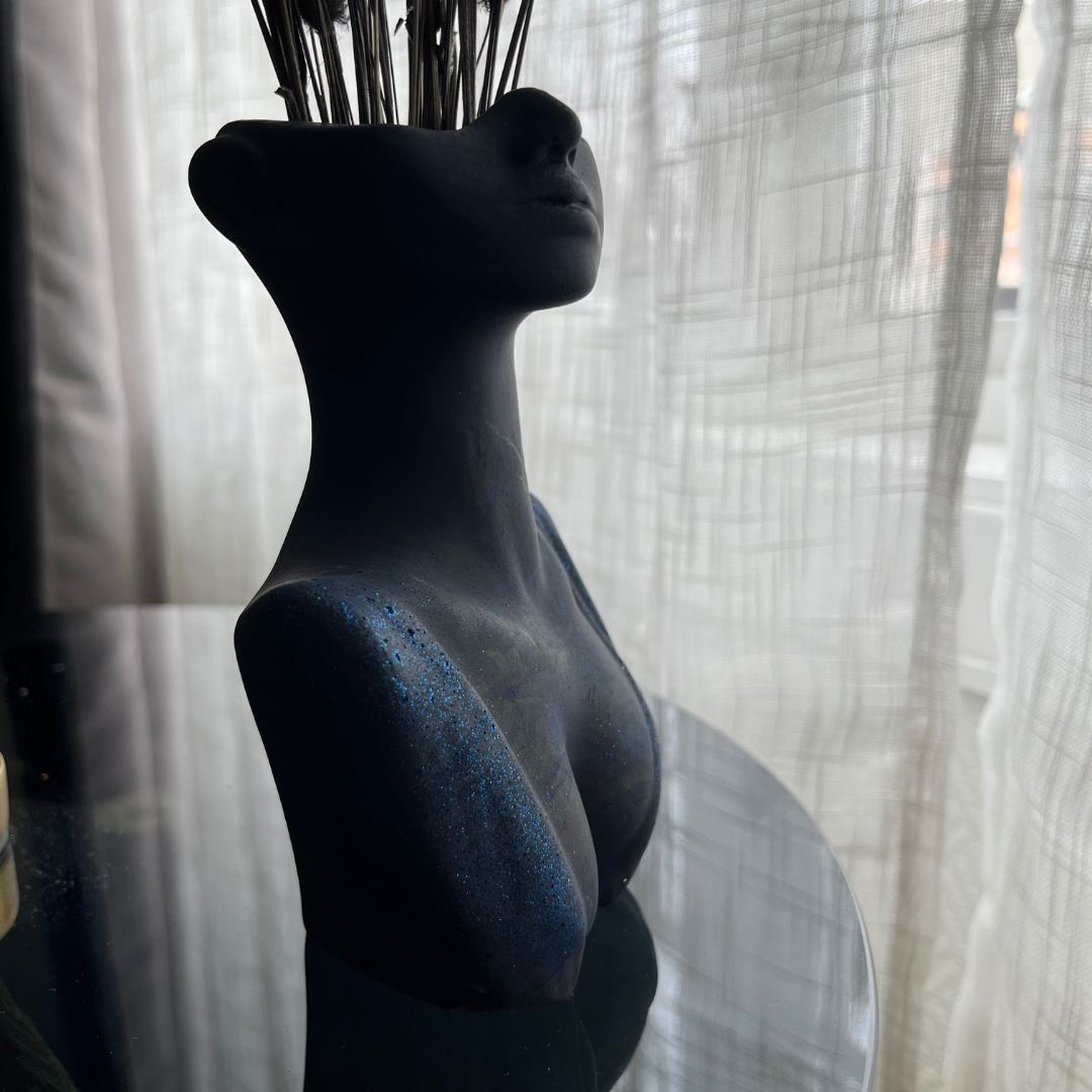 V A L E R I A Vase Black with blue glitter - Witte Art
