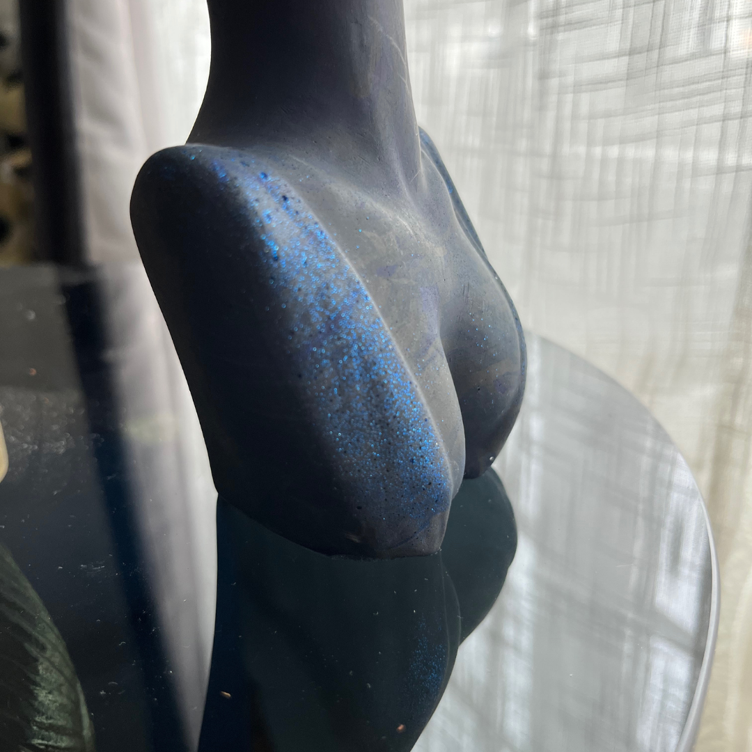 V A L E R I A Vase Black with blue glitter - Witte Art
