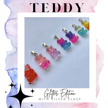 Load image into Gallery viewer, T E D D Y  gummy bear necklace Glitter edition - Silver - Witte Art
