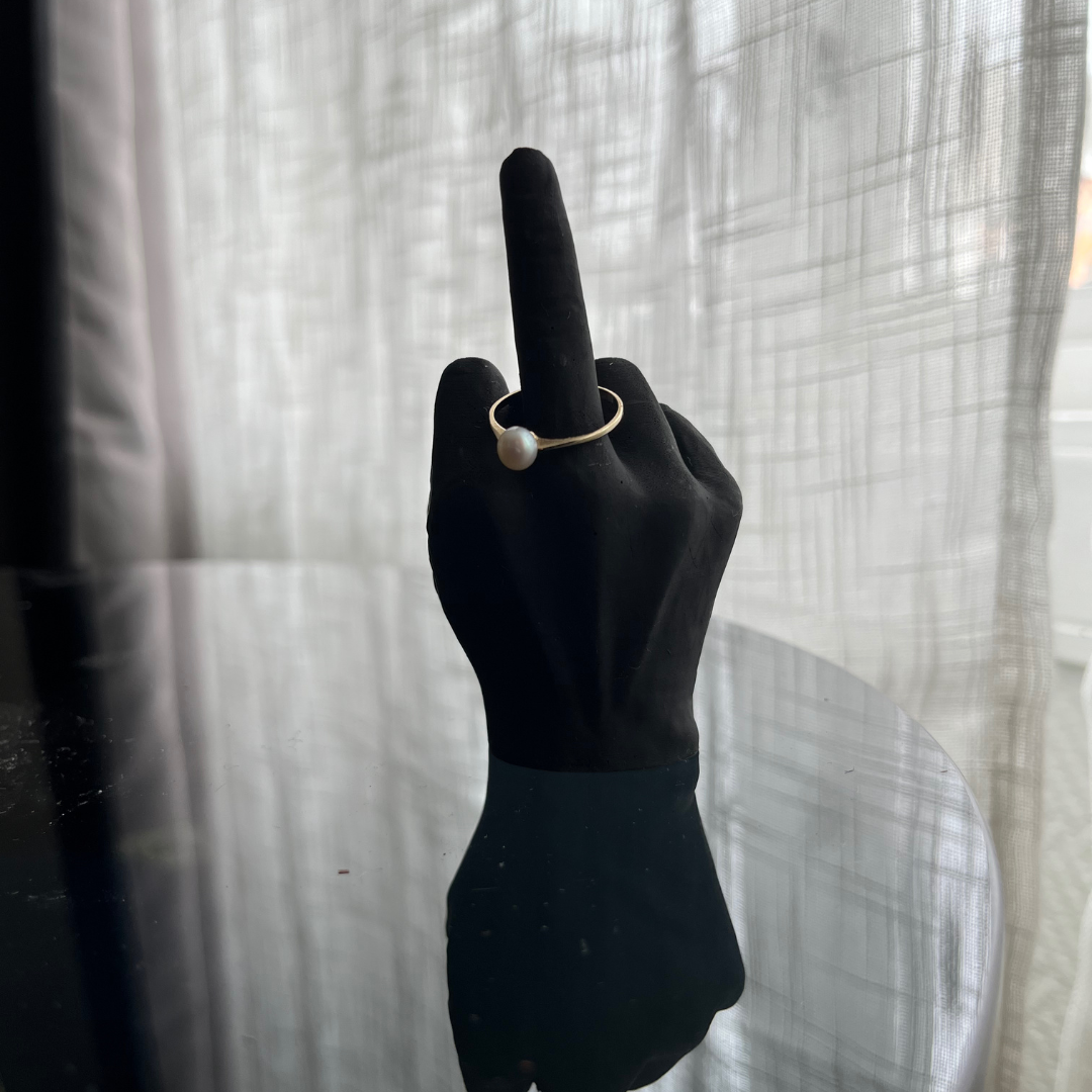 F U Ring holder Black - Witte Art