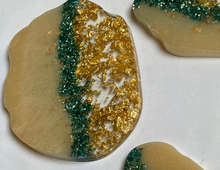 Load image into Gallery viewer, Coasters Geode Gold - Witte Art
