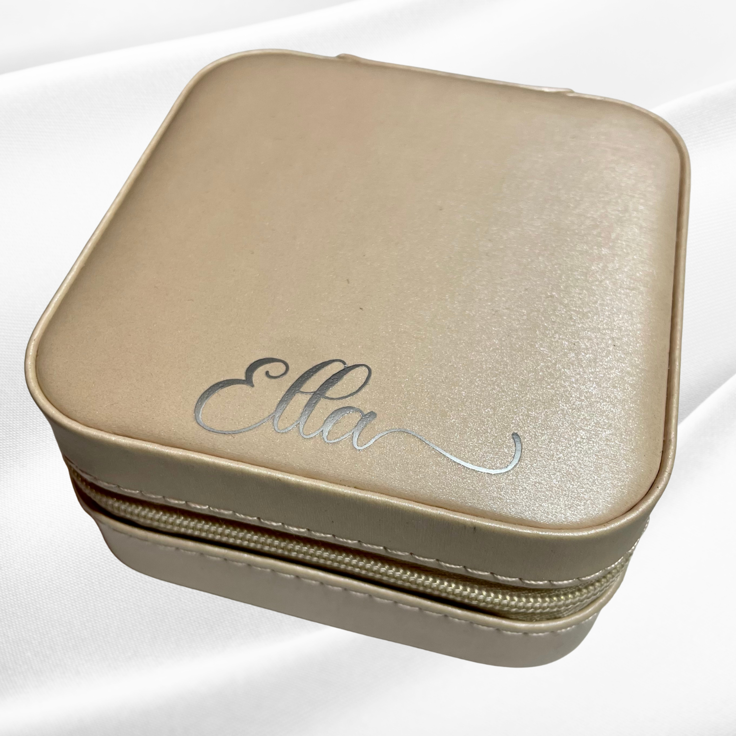Personalized Travel jewelry box with name - Gold - Witte Art