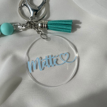 Load image into Gallery viewer, O L I V I A Keyring - Witte Art
