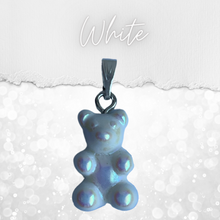 Load image into Gallery viewer, T E D D Y  gummy bear necklace Shimmer Edition - Silver - Witte Art
