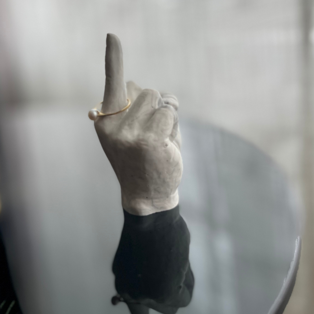 F U Ring holder White Marble - Witte Art