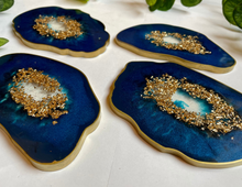 Load image into Gallery viewer, Coasters Geode Blue - Witte Art
