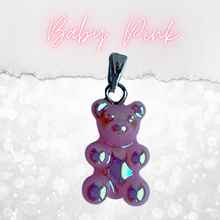 Load image into Gallery viewer, T E D D Y  gummy bear necklace Shimmer Edition - Silver - Witte Art
