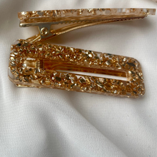 Load image into Gallery viewer, A M Y  Hair clips Warm Gold - Witte Art
