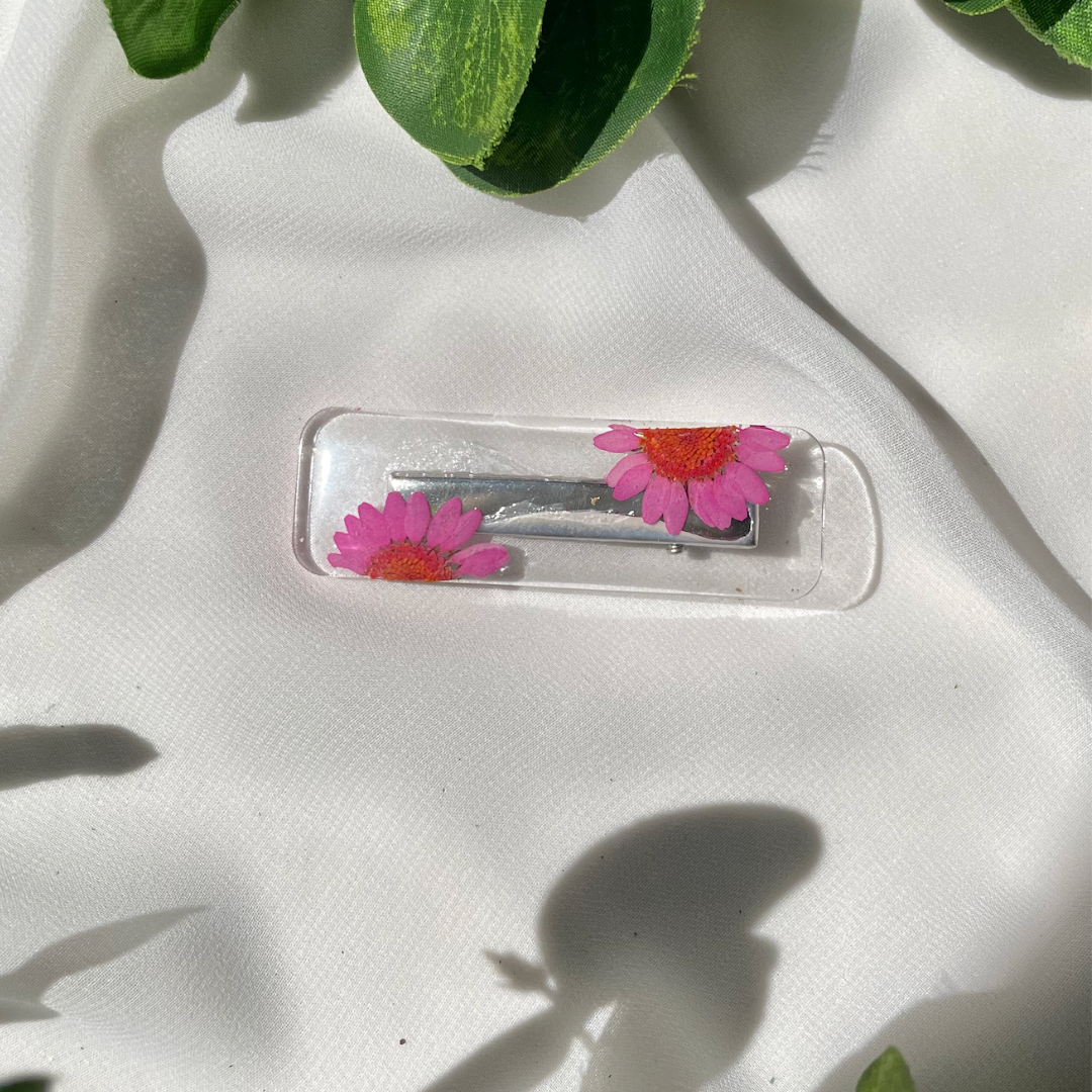 F L O R A   Real flower hair clips Pink - Witte Art