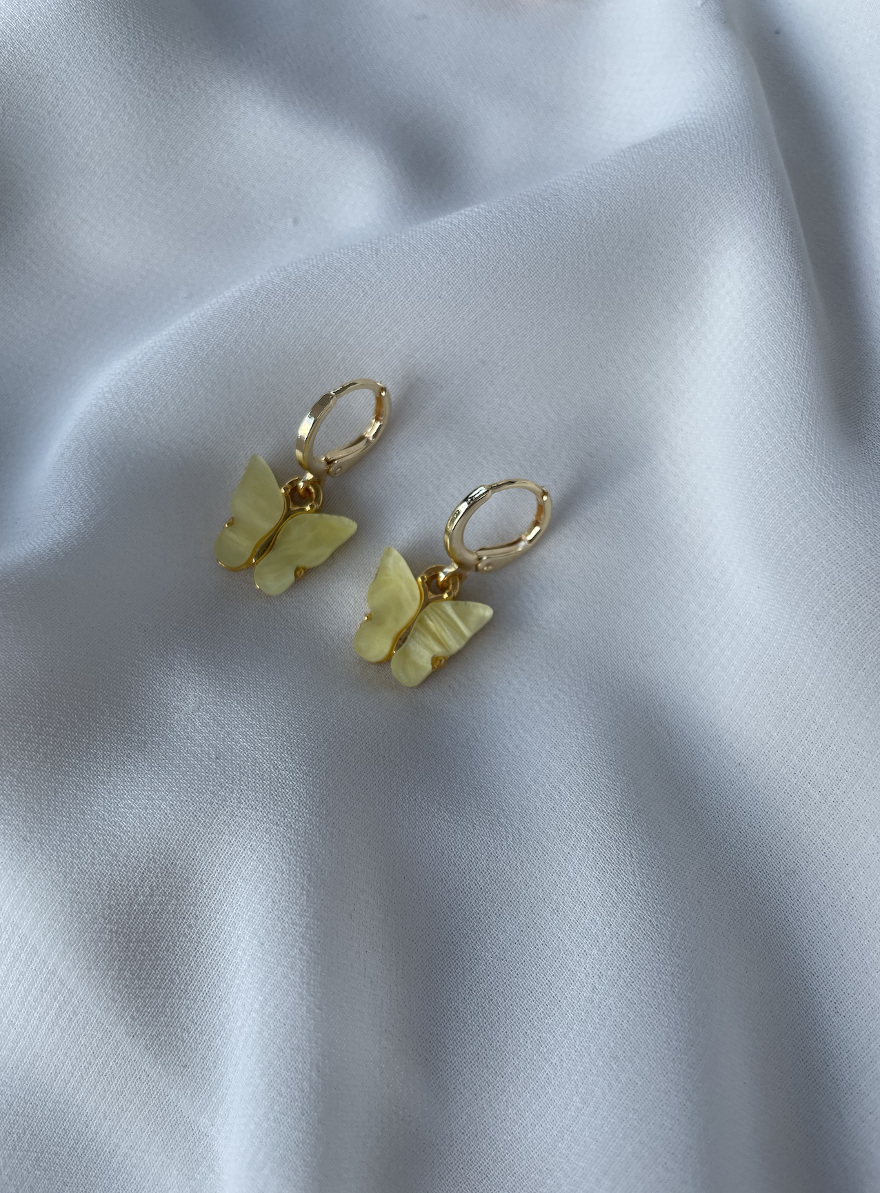 B U T T E R F L Y  Hoop earrings - Witte Art