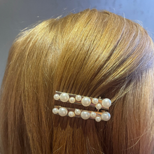 Load image into Gallery viewer, D I A N A   Hair clips - Chic - Witte Art
