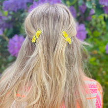 Load image into Gallery viewer, F L O R A   Real flower hair clips Yellow - Witte Art
