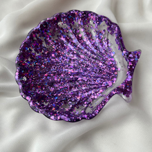 Load image into Gallery viewer, Shell tray Purple Glitter - Witte Art
