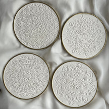 Load image into Gallery viewer, Coasters Mandala White - Witte Art
